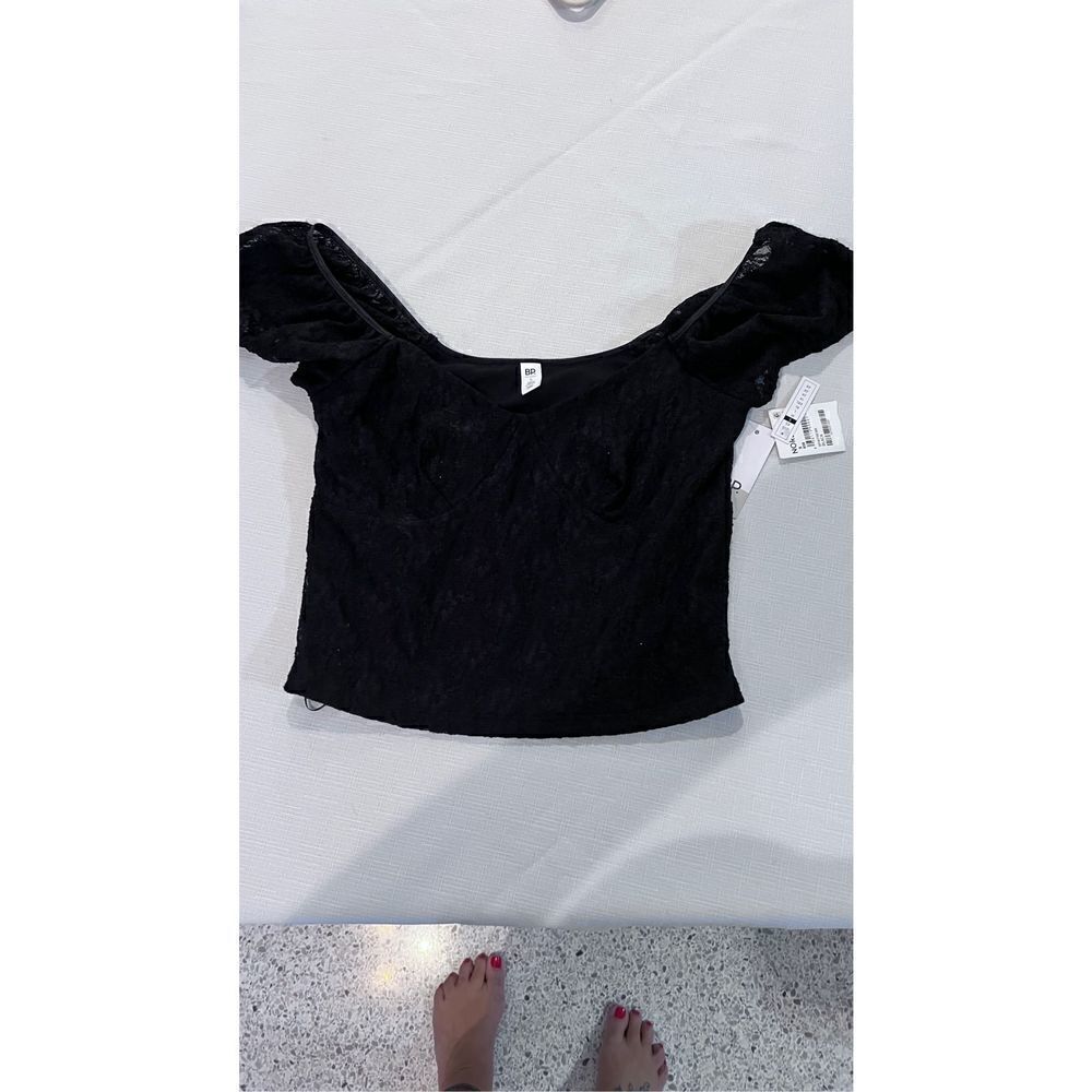 BP. Women's Off-the-Shoulder Textured Ruffle Lace Crop Top Black Size Small NWT